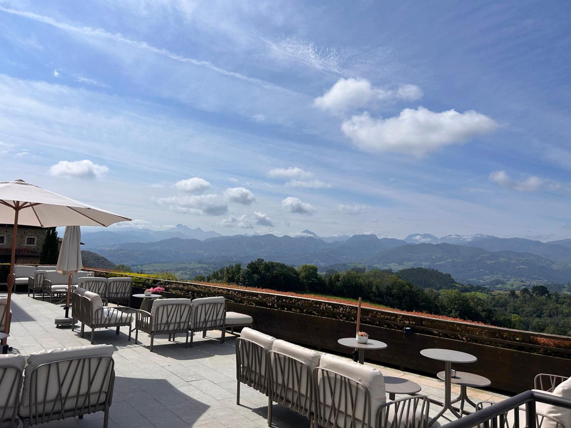 Puebloastur Eco Resort Hotel & Spa Cofiño Esterno foto