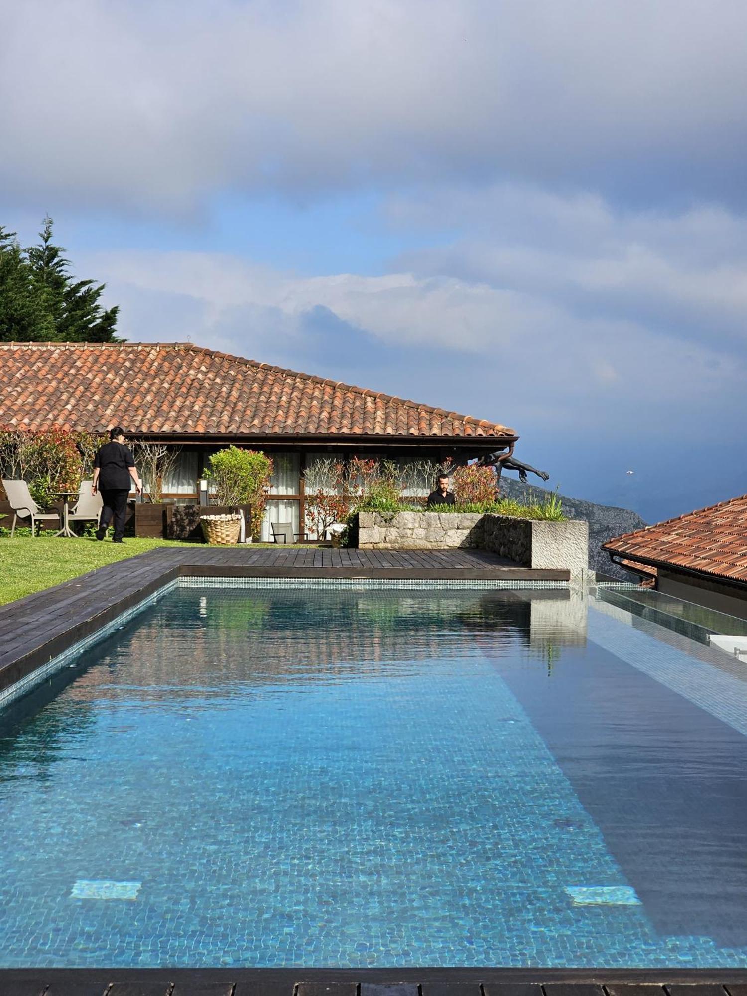 Puebloastur Eco Resort Hotel & Spa Cofiño Esterno foto